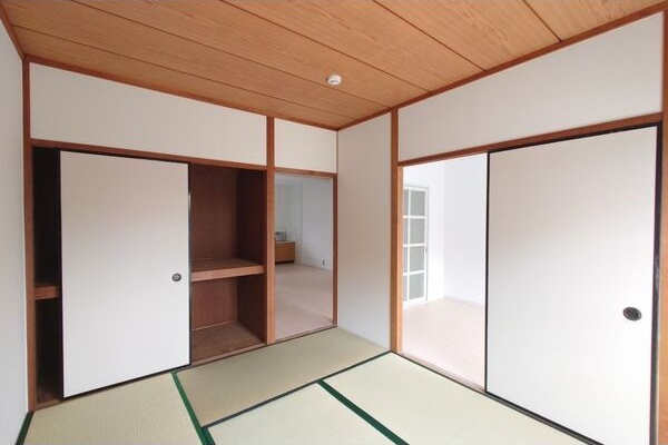 ハイツ高根の内装