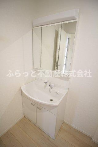 クレイドルガーデン土浦市若松町第2の洗面所|使いやすい洗面所です