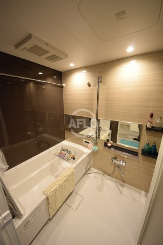 BRAVE松屋町の浴室|BRAVE松屋町　広い浴室、高温差し湯付き！