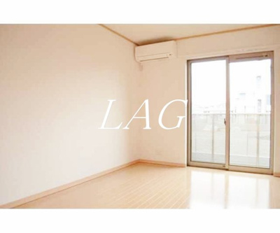 【居間・リビング】 | プロムナード６番館 | 洋室のお部屋です。