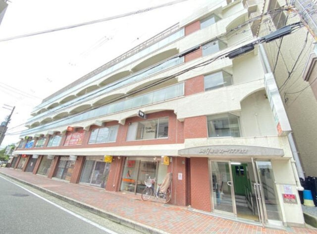 夙川7番街ストークマンションの外観|全居室収納スペース付で広々住空間