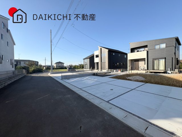 【前面道路含む現地写真】 | 加須市馬内　中古戸建