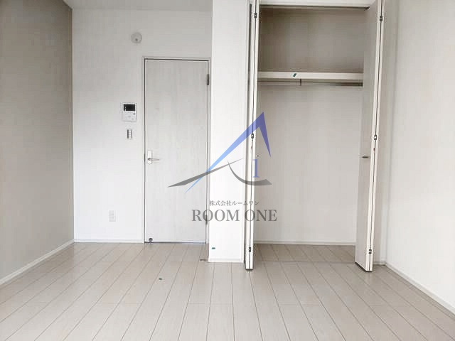 セナリオフォルム馬橋Ⅵの居間・リビング|洋室のお部屋です。