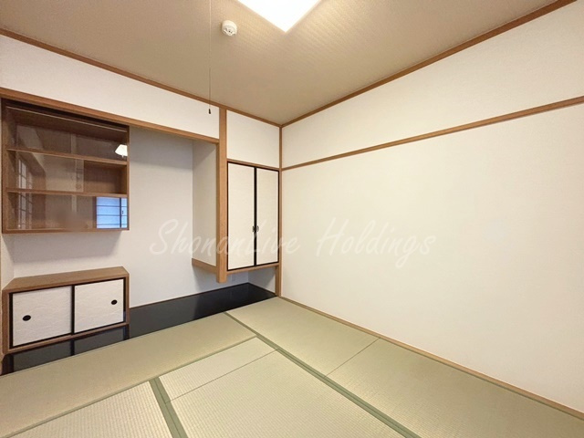 藤沢市鵠沼桜が岡４丁目の賃貸マンションの寝室