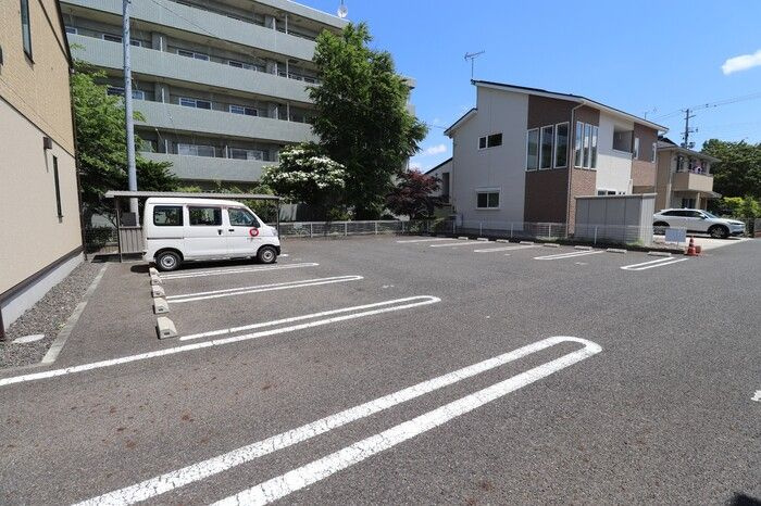 セントフォーレの駐車場