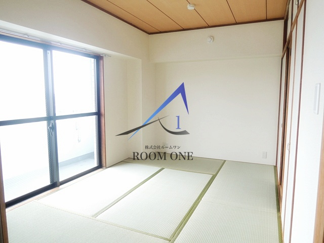 日神パレステージ鶴見市場第２ 