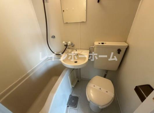 PALACIO MATSUDO 1650仲介手数料（賃料の1.10ヵ月）の50％OFF対象物件！の浴室