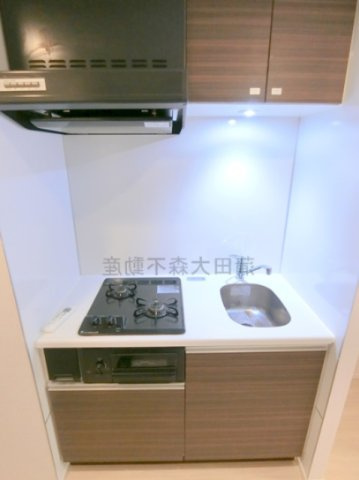 PREMIUM　CUBE武蔵新田のキッチン|2口ガスグリル付システムキッチン