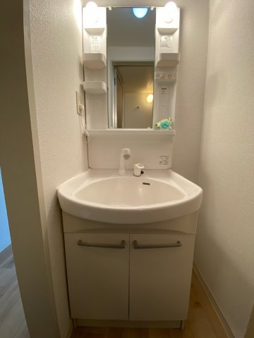 独立洗面化粧台付き☆