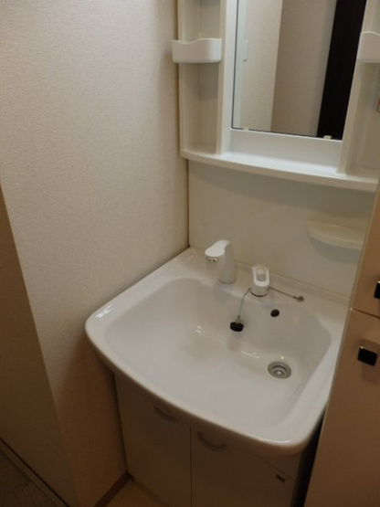 【独立洗面台】 | フェニックス代田橋 | 嬉しい独立洗面台付き。