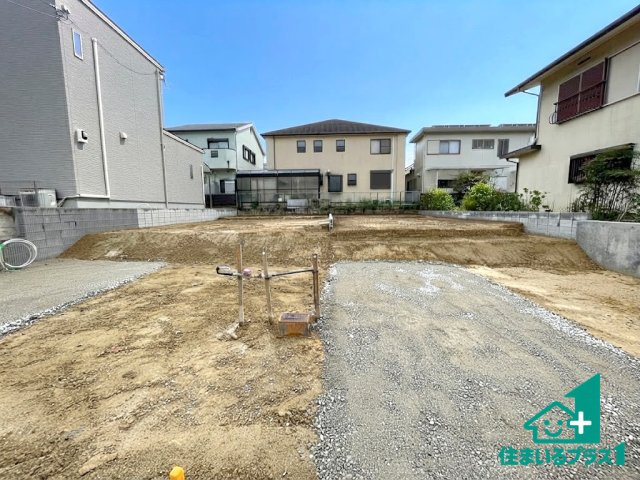 ■枚方市長尾台　第1期　新築一戸建ての外観|建築中ですが現地を見ると分かる事もございますので、ぜひ一度現地をご覧ください。