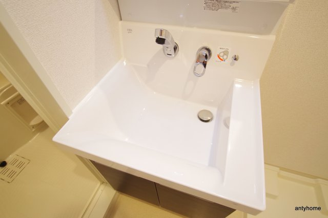 Ｓ，Ｋレジデンス天神西町の洗面所