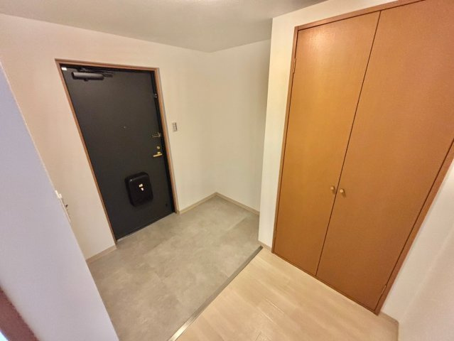 キャッスルコート飯田の玄関