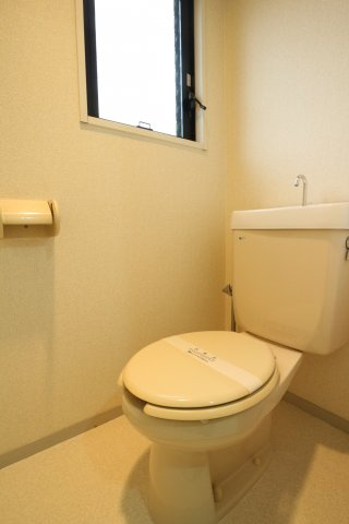 セジュール白川台のトイレ