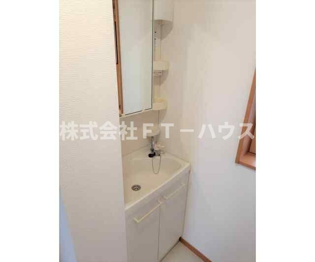 クオリティハイツ二和の洗面所