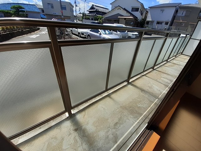 角谷フラットのバルコニー