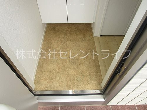 ドムス学園の森の玄関