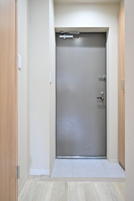 ファシーネ三鷹ハイライズの玄関|ゆったりとした玄関です