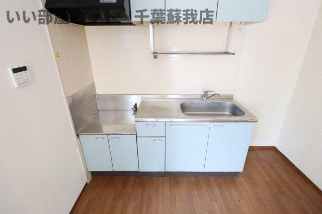 サンライズ万葉Ｂ棟のキッチン|使いやすいキッチンです