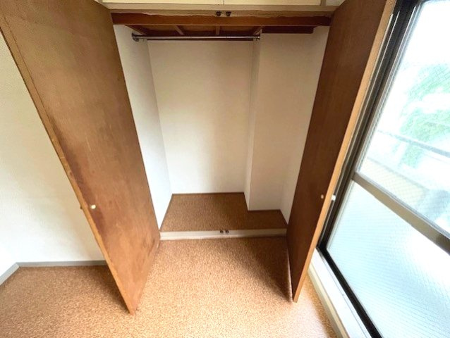 杉並区阿佐谷南２丁目の賃貸マンションの収納|こまごまとしたものを収納できそうですね