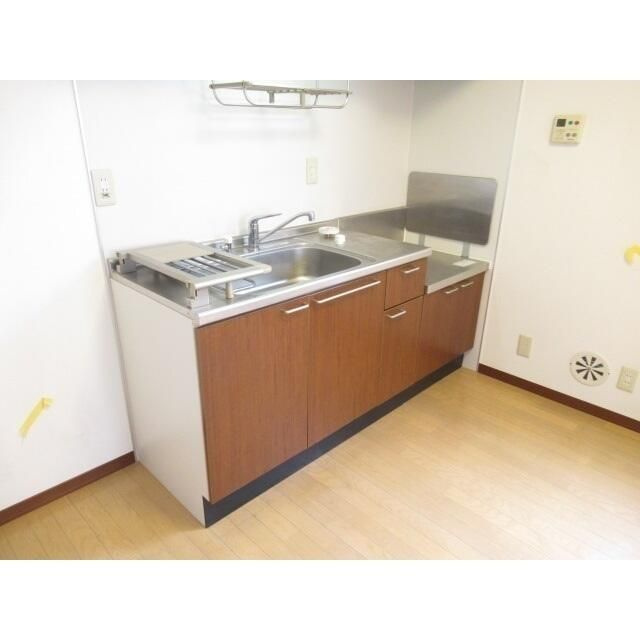 ローズハイム船橋宮本Ａ棟のキッチン