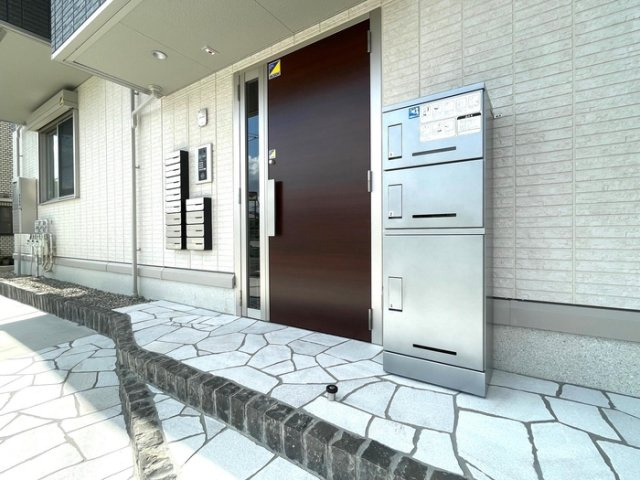 【エントランス】 | アクシス北野田