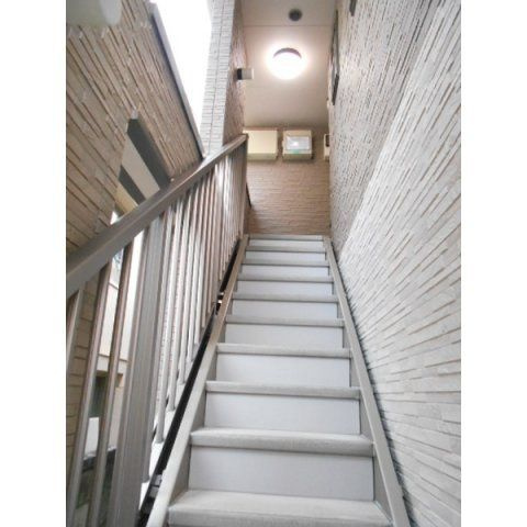4REST11（フオ-レストイレブン）のロビー