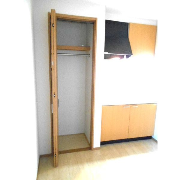4REST11（フオ-レストイレブン）の収納