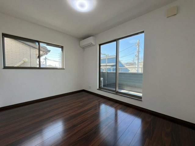 所沢市山口中古戸建の洋室