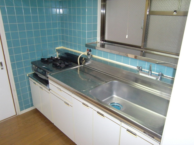 神戸市灘区大石東町２丁目の賃貸マンションのキッチン