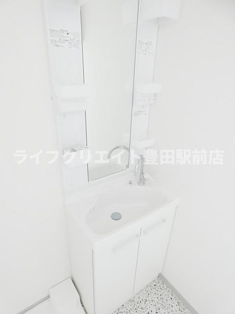 レネットメルル百草園の独立洗面台