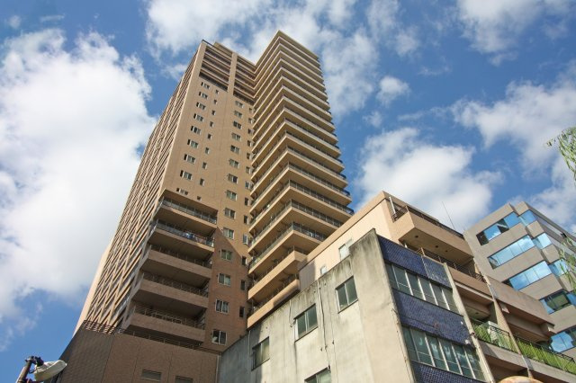 コア本町