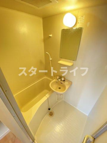 大阪市東淀川区西淡路１丁目の賃貸マンションの浴室