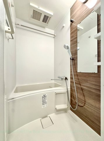 S-RESIDENCE植田asolea(アソレア)の浴室