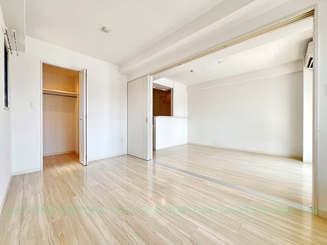 ステーションウエストタワーの内装