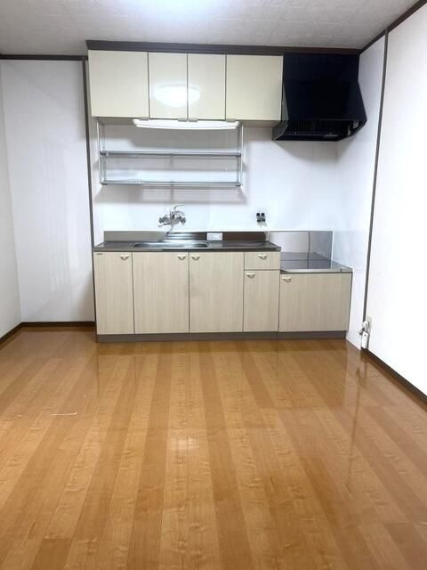 グランドゥール建山のキッチン