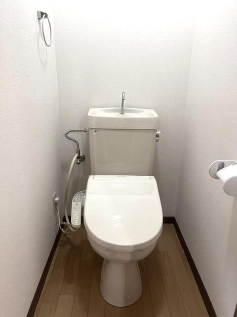 グランドゥール建山のトイレ