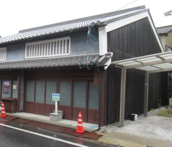 西今町　中古住宅　28.37坪の外観