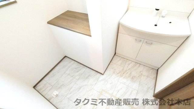神戸市垂水区南多聞台　新築戸建て　ラスト２区画の独立洗面台