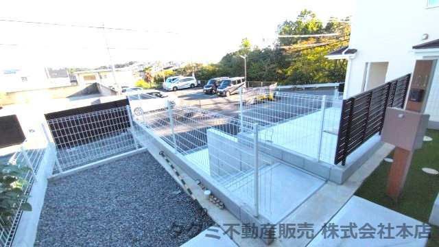 神戸市垂水区南多聞台　新築戸建て　ラスト２区画の庭