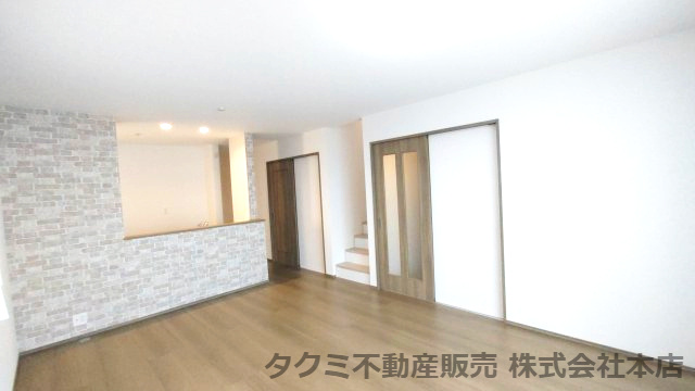 神戸市垂水区南多聞台　新築戸建て　ラスト２区画の居間・リビング