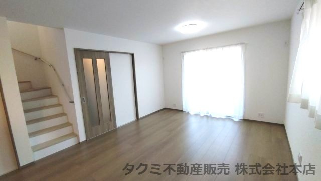 神戸市垂水区南多聞台　新築戸建て　ラスト２区画の居間・リビング