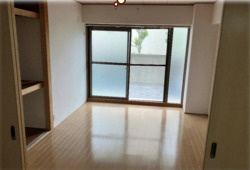 リベラ西芦屋の居間・リビング