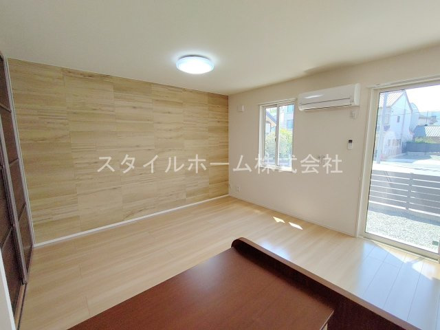 イーグル花田の居間・リビング