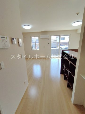 イーグル花田の居間・リビング