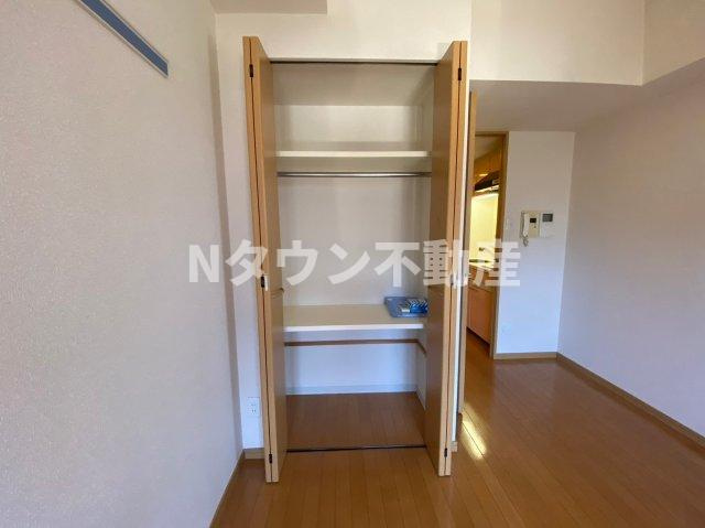 【収納】 | プレサンス名古屋駅前 | たっぷりとした収納スペースです