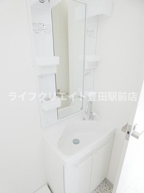 レネットメルル百草園の独立洗面台