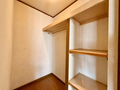 【収納】 | 高師浜３丁目　中古一戸建 | 【全室収納有】収納場所に困らず綺麗な室内をたもてますね♪ウォークインクローゼットもございます♪沢山収納できて嬉しいですね！