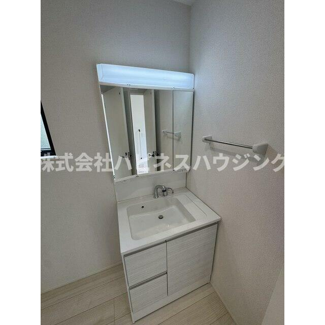 Ｓｕｍａｉ－ｔｏ柏市新逆井０２(スマイートカシワシシンサカサイゼロニ)の独立洗面台