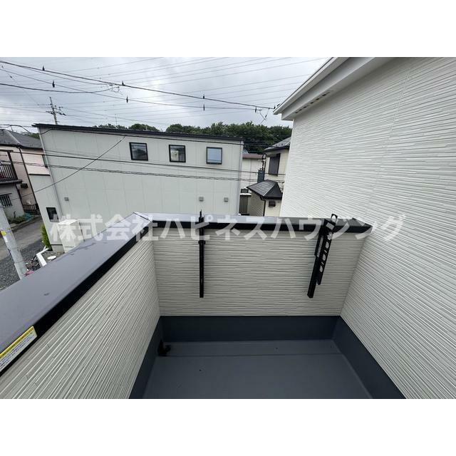 Ｓｕｍａｉ－ｔｏ柏市新逆井０２(スマイートカシワシシンサカサイゼロニ)のバルコニー